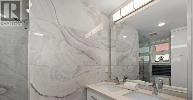 272 King Edward Avenue, Toronto, ON, M4C 0A8 - 18