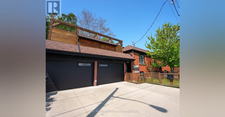 272 King Edward Avenue, Toronto, ON, M4C 0A8 - 25