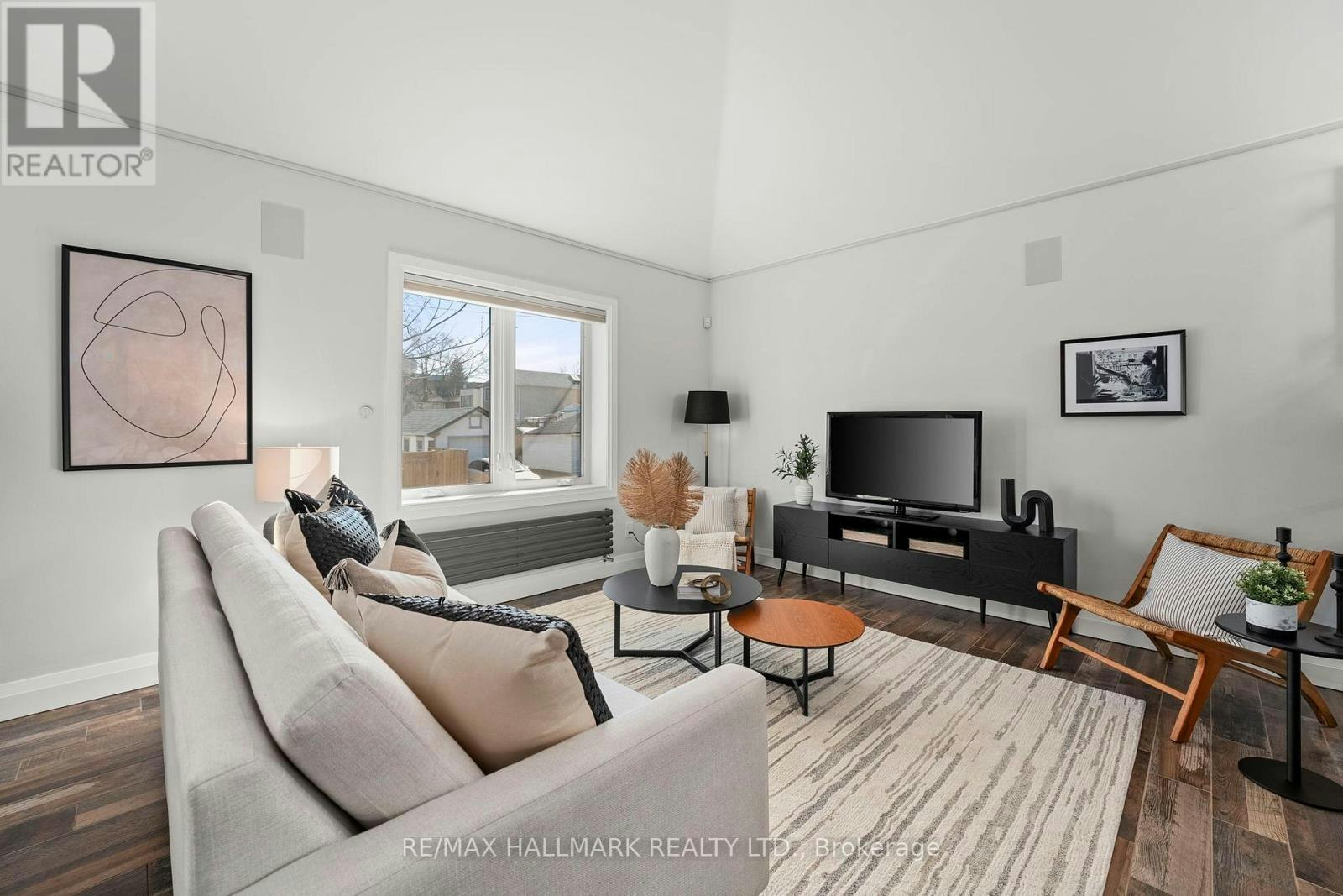 272 King Edward Avenue, Toronto, ON, M4C 0A8 - 8