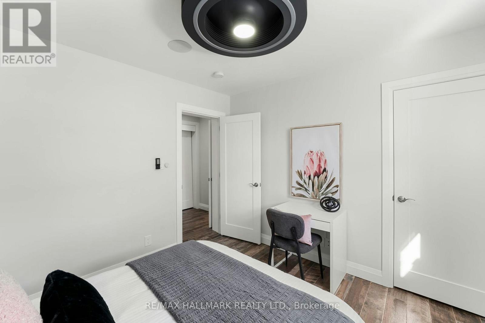 272 King Edward Avenue, Toronto, ON, M4C 0A8 - 16