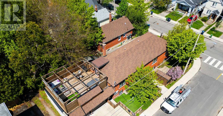 272 King Edward Avenue, Toronto, ON, M4C 0A8 - 23