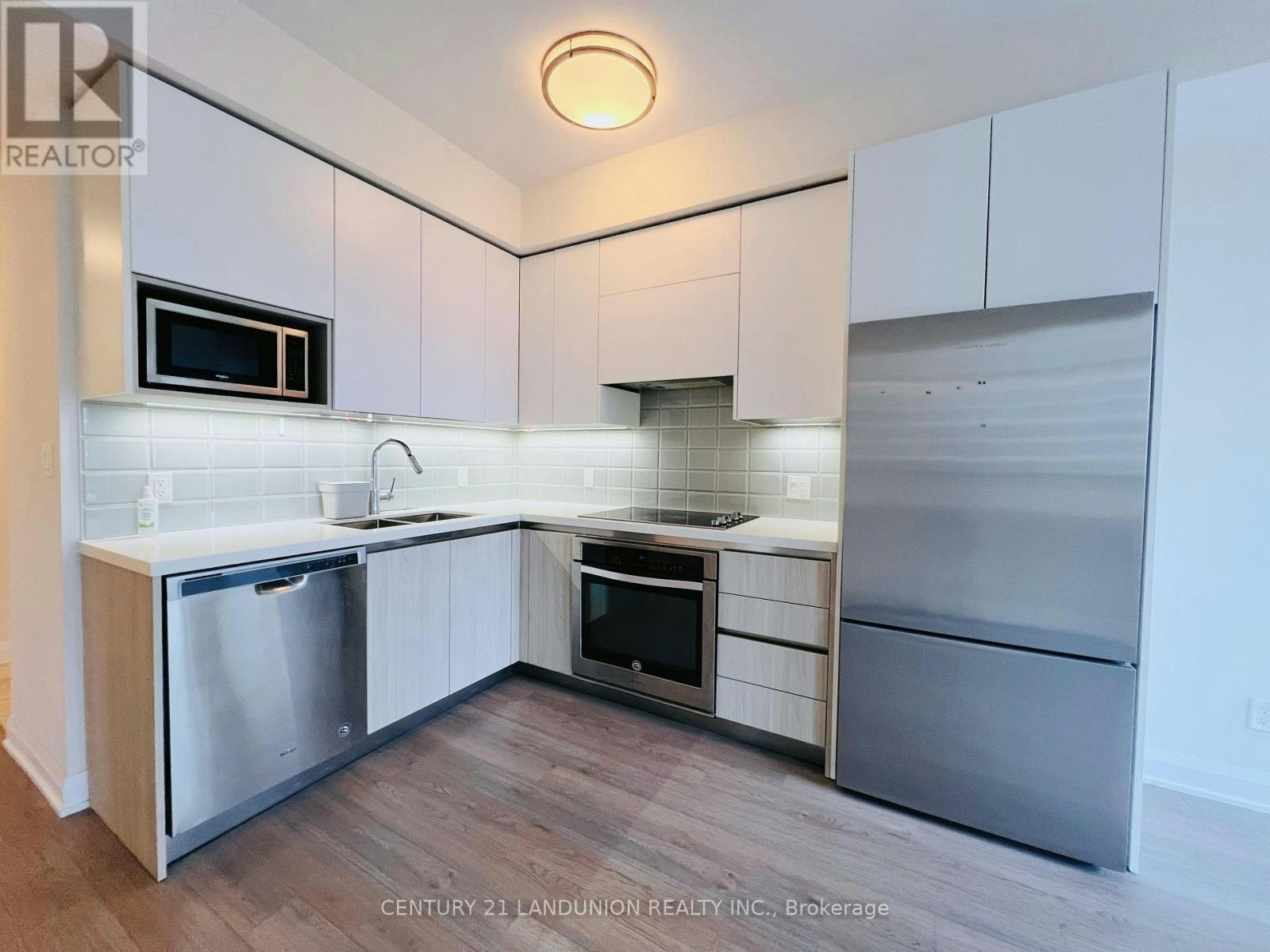 605-15 Water Walk Drive, Markham, ON, L6G 0G2 - 6