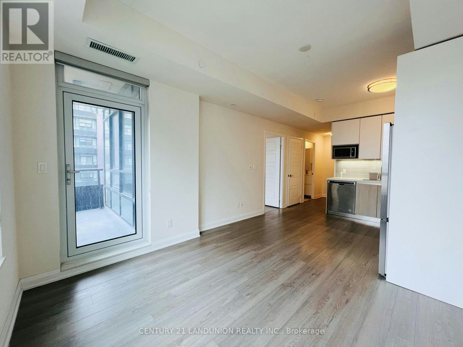 605-15 Water Walk Drive, Markham, ON, L6G 0G2 - 9