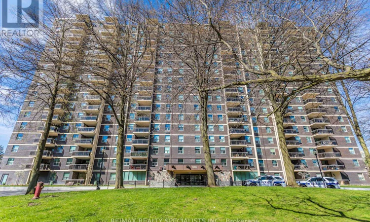 410-966 Inverhouse Drive