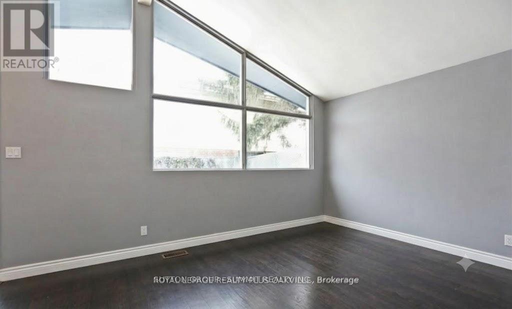 1065 Bomorda Drive, Oakville, ON, L6H 1Y3 - 7