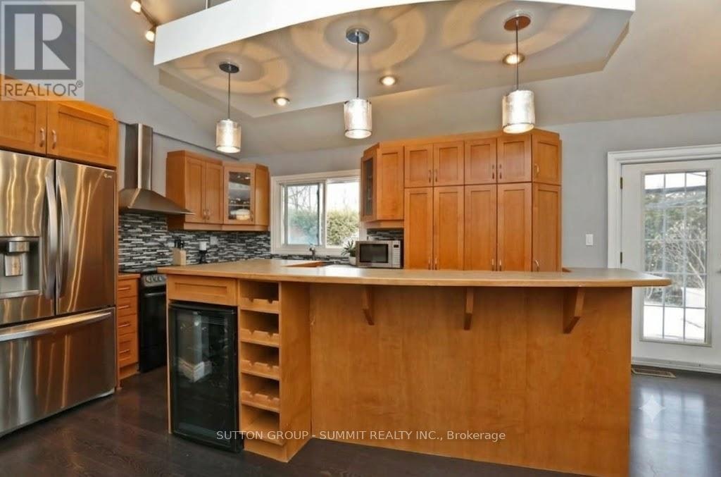 1065 Bomorda Drive, Oakville, ON, L6H 1Y3 - 4