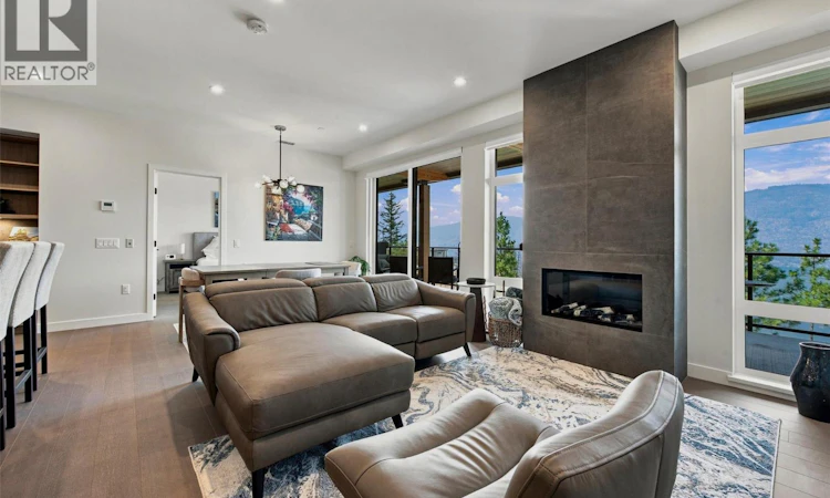 9652 Benchland Drive