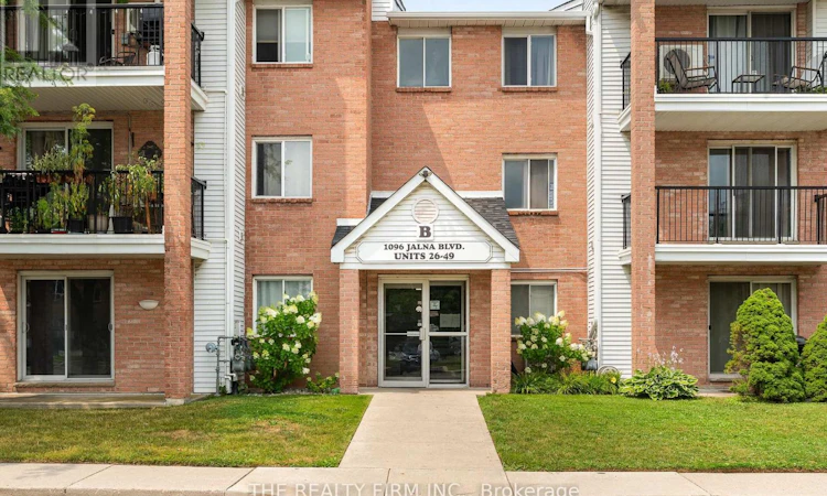 40-1096 Jalna Boulevard