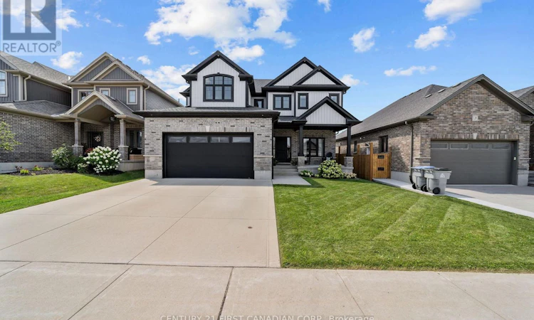 5 Hardy Court