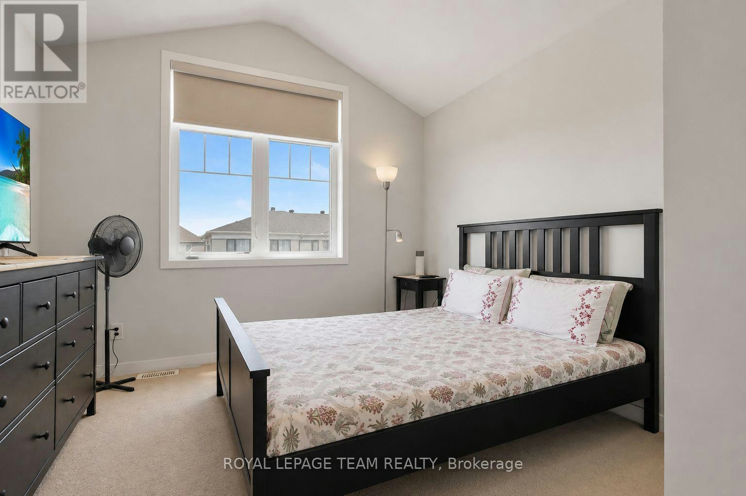 2501 Watercolours Way, Ottawa, ON, K2J 7B1 - 19