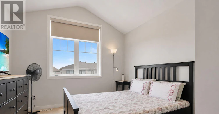 2501 Watercolours Way, Ottawa, ON, K2J 7B1 - 19