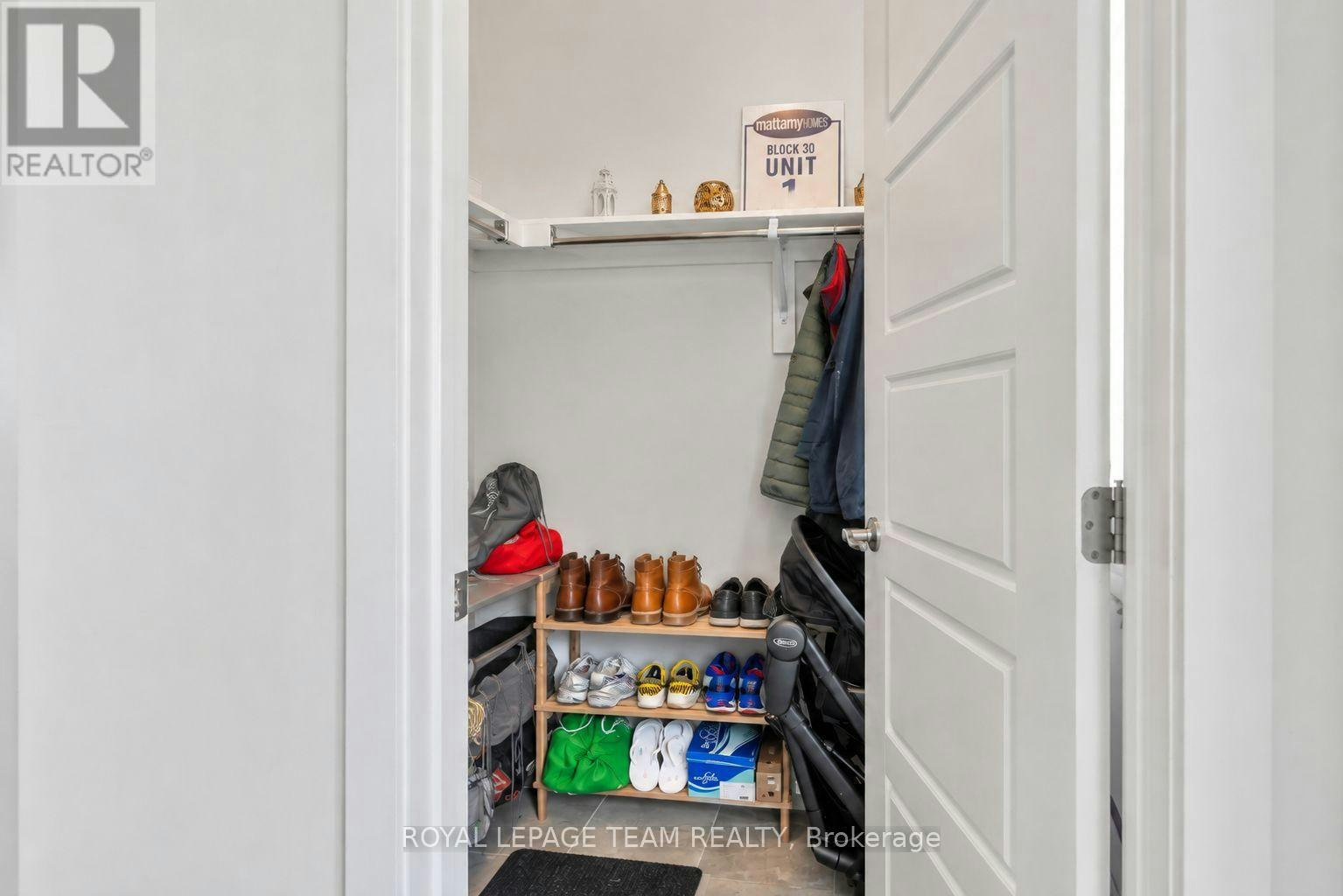 2501 Watercolours Way, Ottawa, ON, K2J 7B1 - 3