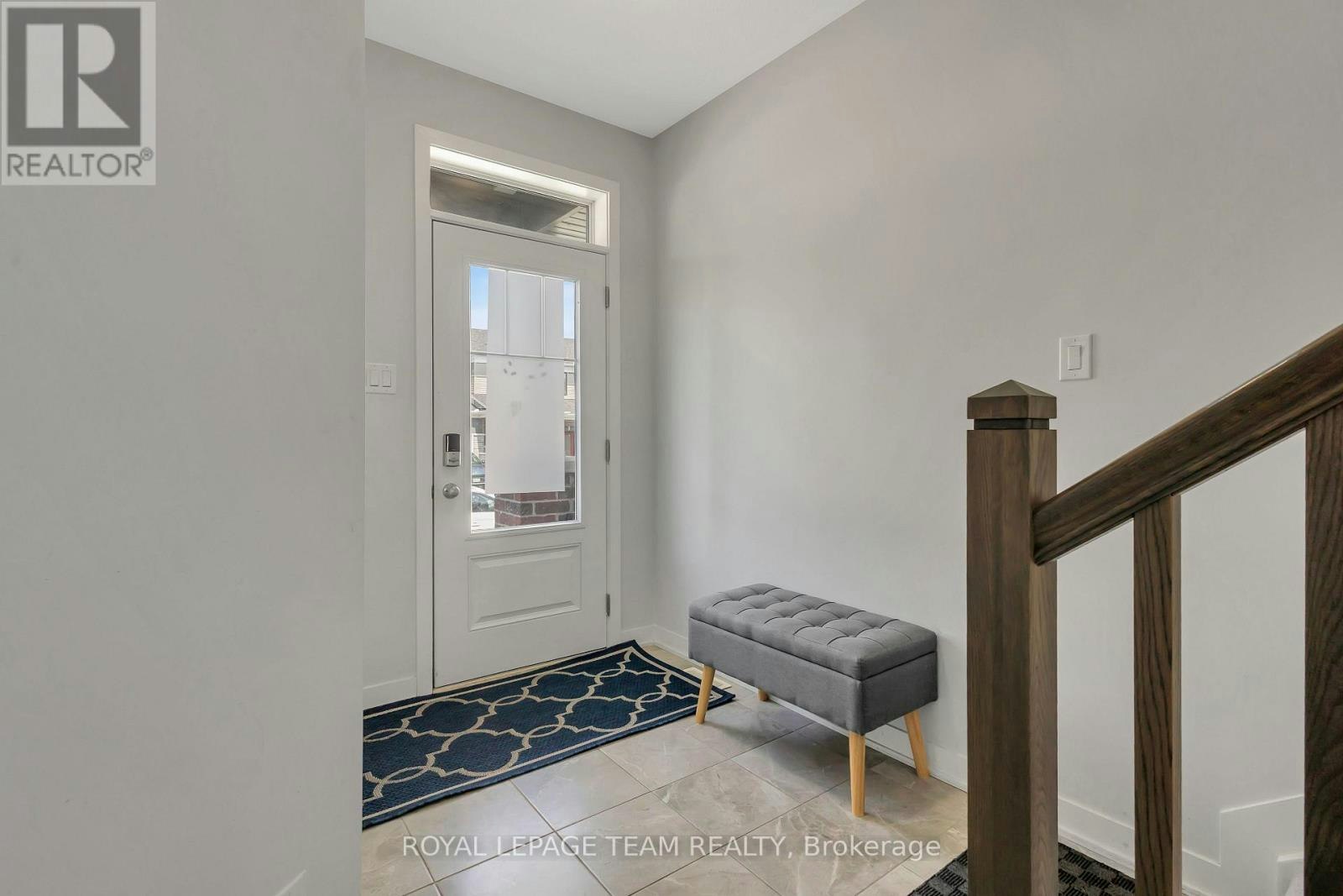 2501 Watercolours Way, Ottawa, ON, K2J 7B1 - 4
