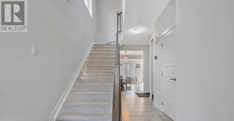 2501 Watercolours Way, Ottawa, ON, K2J 7B1 - 5