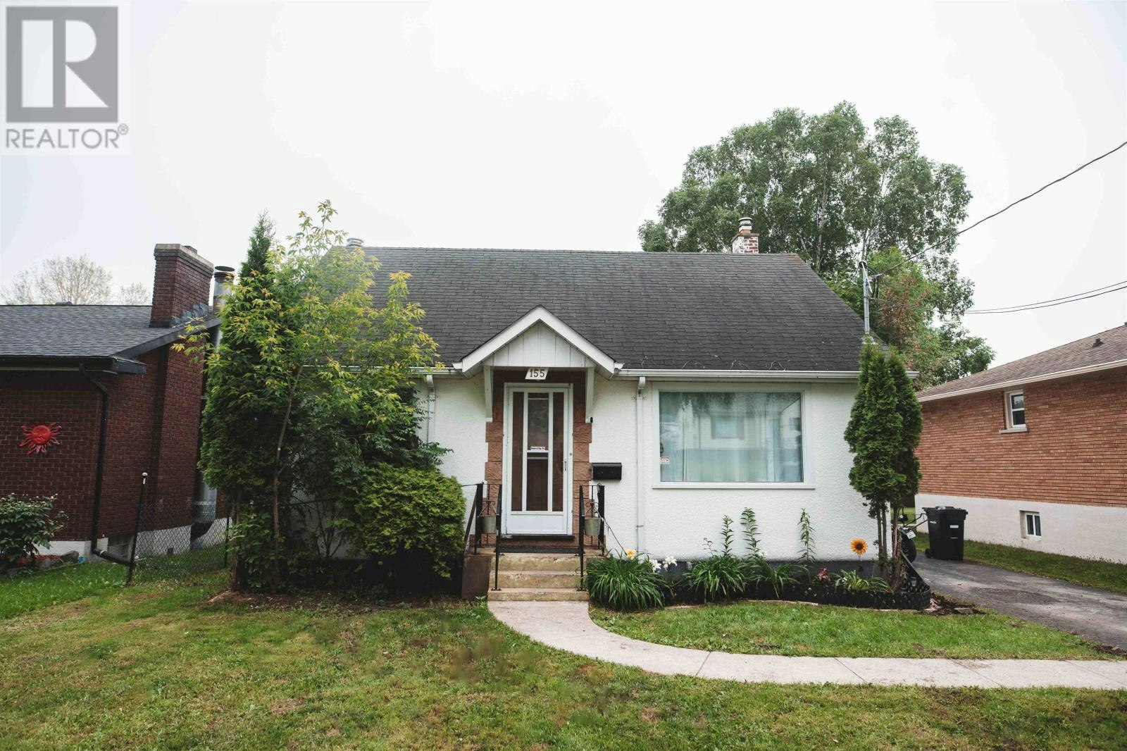 155 Ruttan Street, Thunder Bay, ON, P7A 5E4