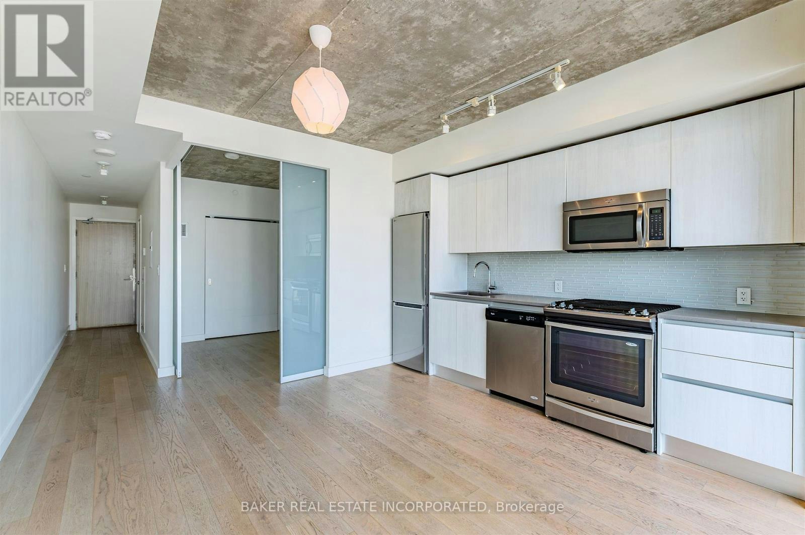 1610-111 Bathurst Street, Toronto, ON, M5V 0M9 - 10