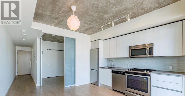1610-111 Bathurst Street, Toronto, ON, M5V 0M9 - 10