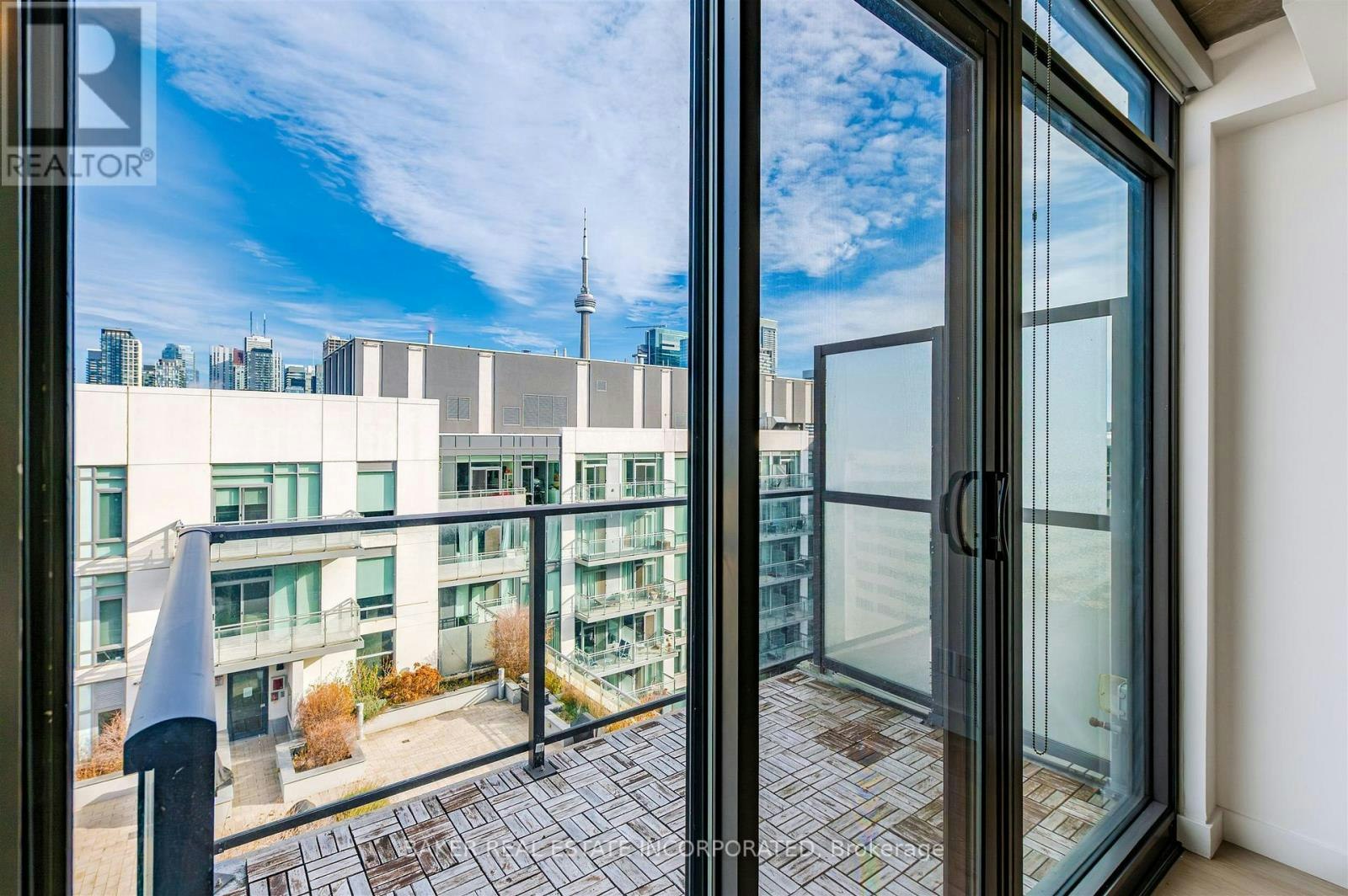 1610-111 Bathurst Street, Toronto, ON, M5V 0M9 - 23