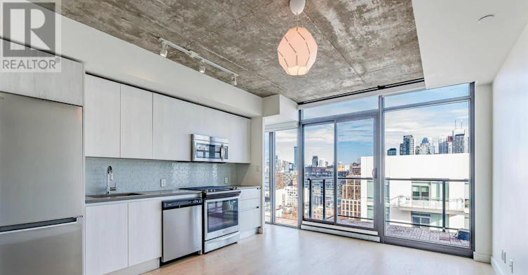 1610-111 Bathurst Street, Toronto, ON, M5V 0M9 - 7