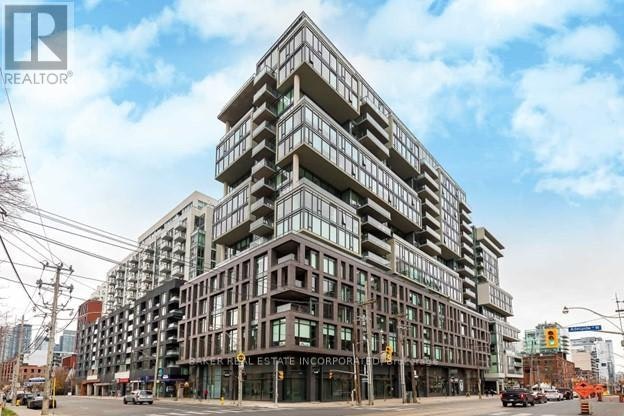 1610-111 Bathurst Street, Toronto, ON, M5V 0M9 - 2