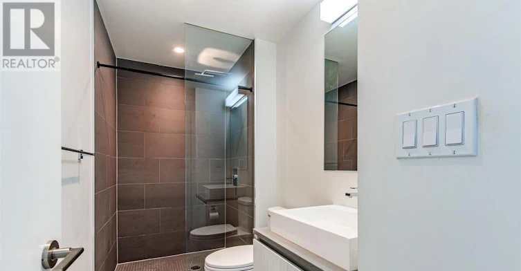 1610-111 Bathurst Street, Toronto, ON, M5V 0M9 - 21