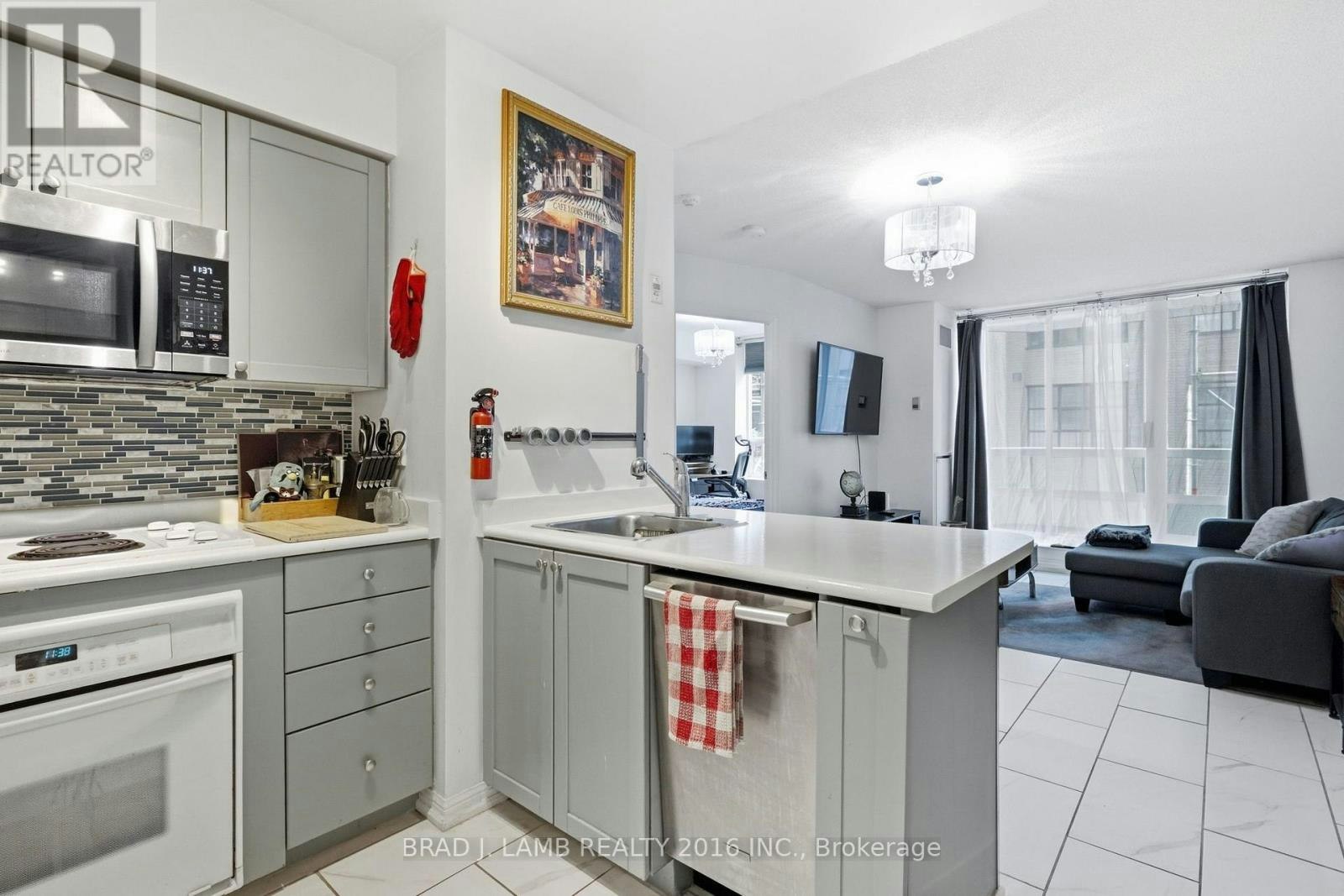 201-311 Richmond Street E, Toronto, ON, M5A 4S8 - 4
