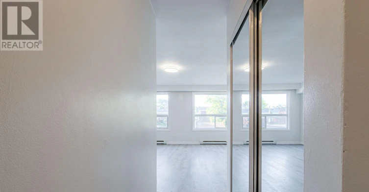 2-1774 Danforth Avenue, Toronto, ON, M4C 1H8 - 3