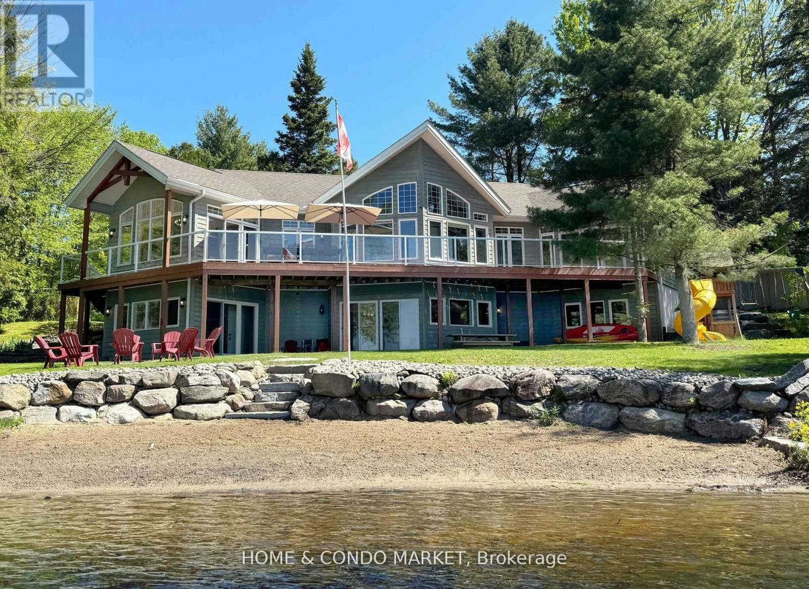 14 Charles Avenue, McKellar, ON, P2A 0B4