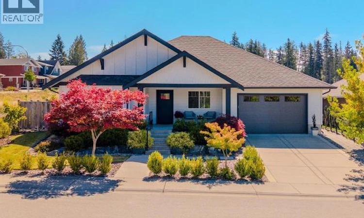 7117 Edgehill Crescent