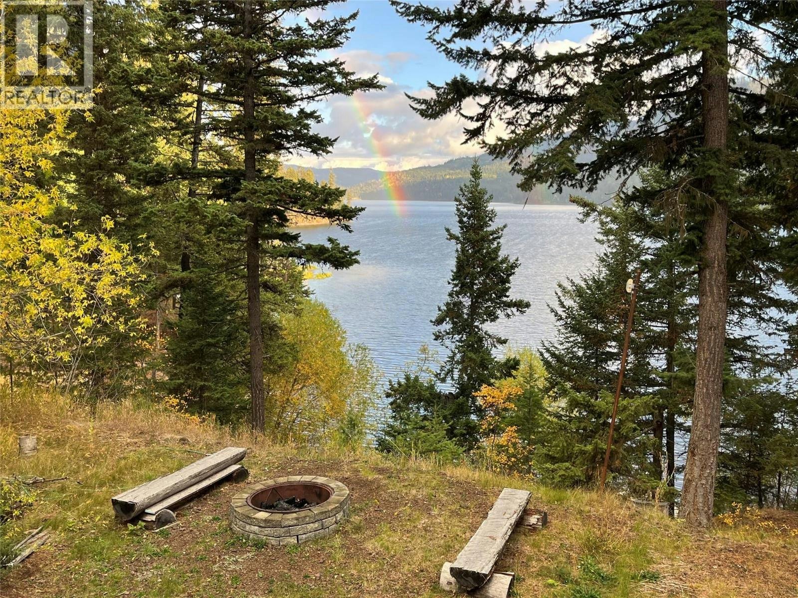 6453 Pinaus Lake Road, Falkland, BC, V0E 1W0 - 25