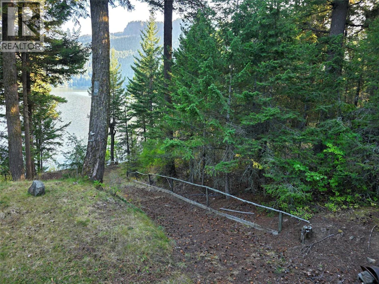 6453 Pinaus Lake Road, Falkland, BC, V0E 1W0 - 29