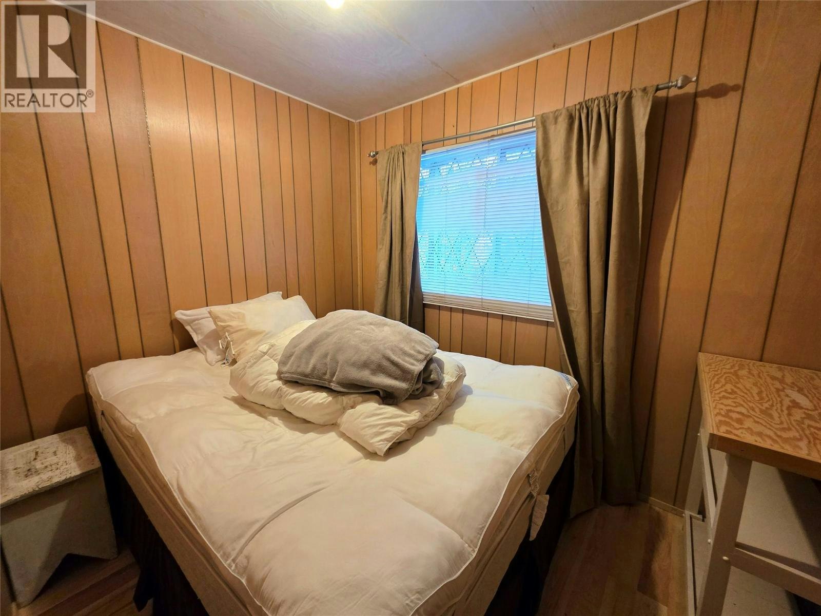 6453 Pinaus Lake Road, Falkland, BC, V0E 1W0 - 44
