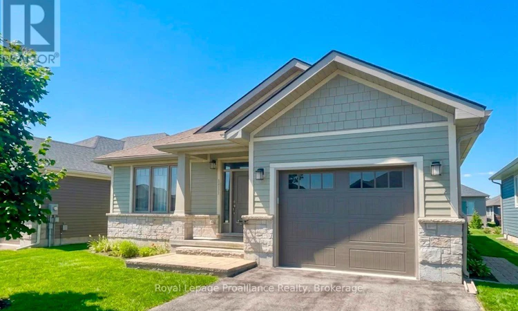 8 Tessa Boulevard