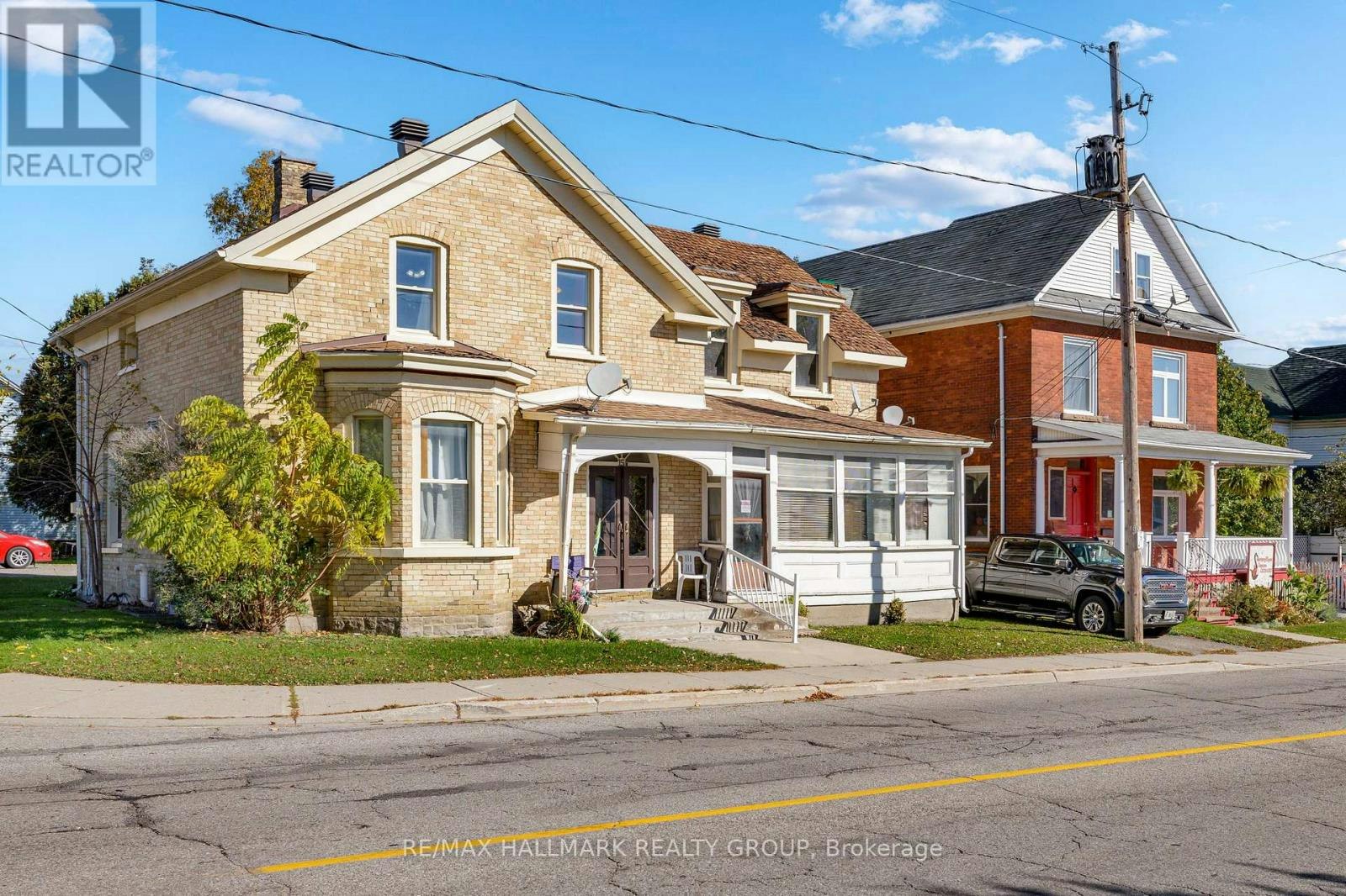 3-15 Elmsley Street N, Smiths Falls, ON, K7A 2G4 - 3