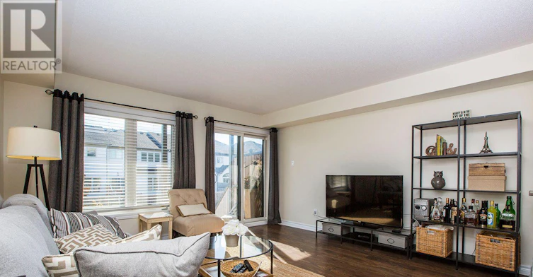 2404 Esprit Drive, Ottawa, ON, K4A 0R2 - 16