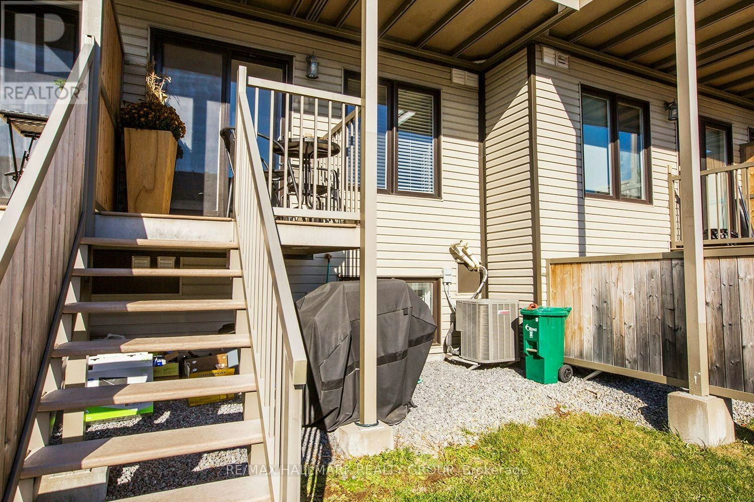 2404 Esprit Drive, Ottawa, ON, K4A 0R2 - 6