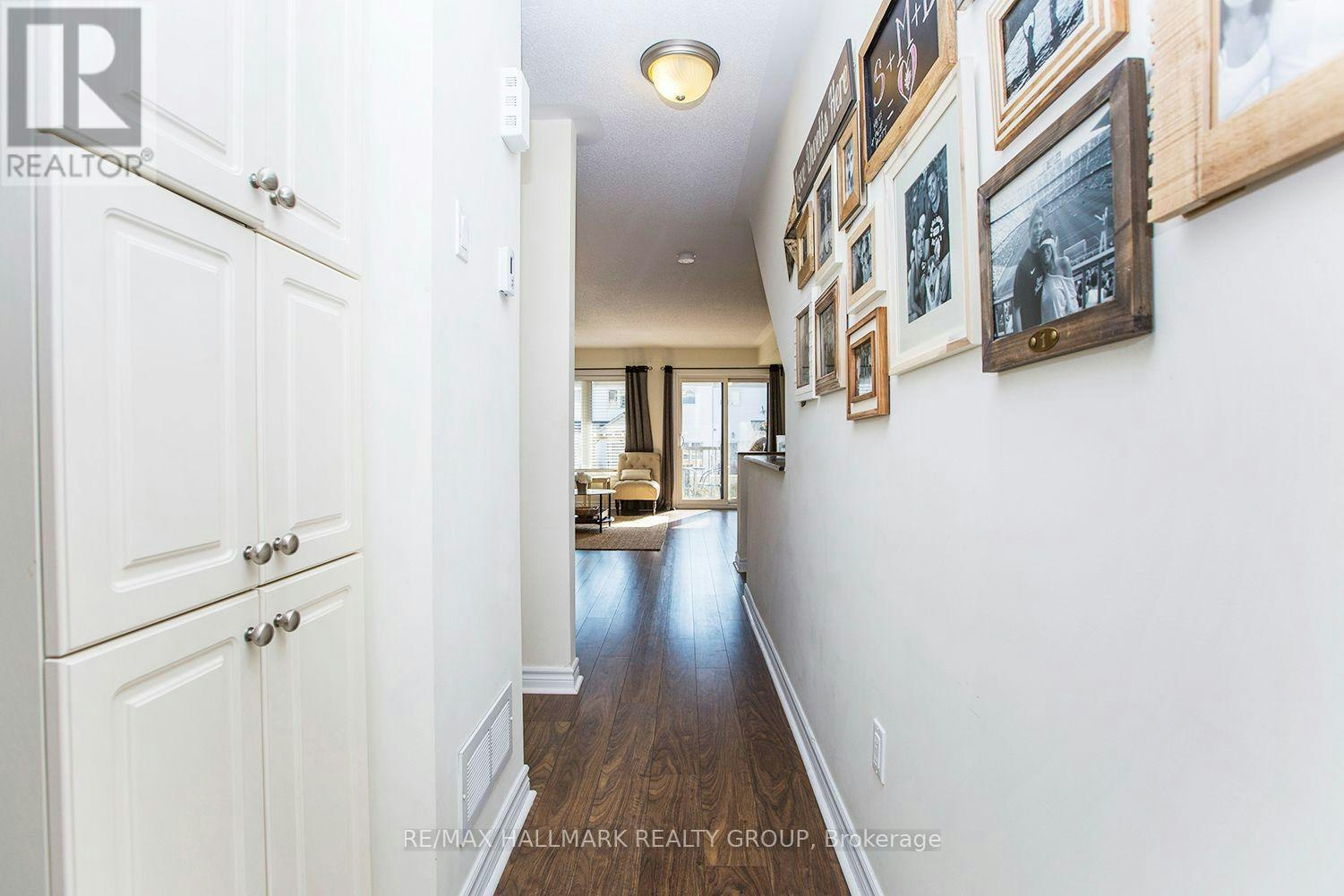 2404 Esprit Drive, Ottawa, ON, K4A 0R2 - 25