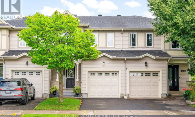5573 Doctor Leach Drive