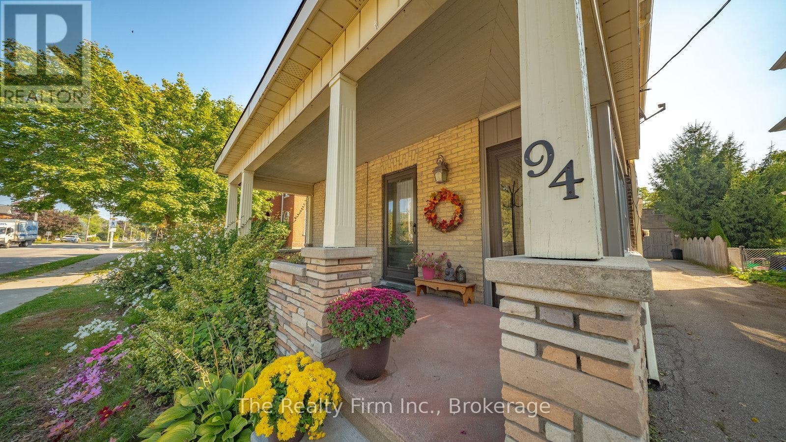 94 Woodstock Street N, East Zorra-Tavistock, ON, N0B 2R0