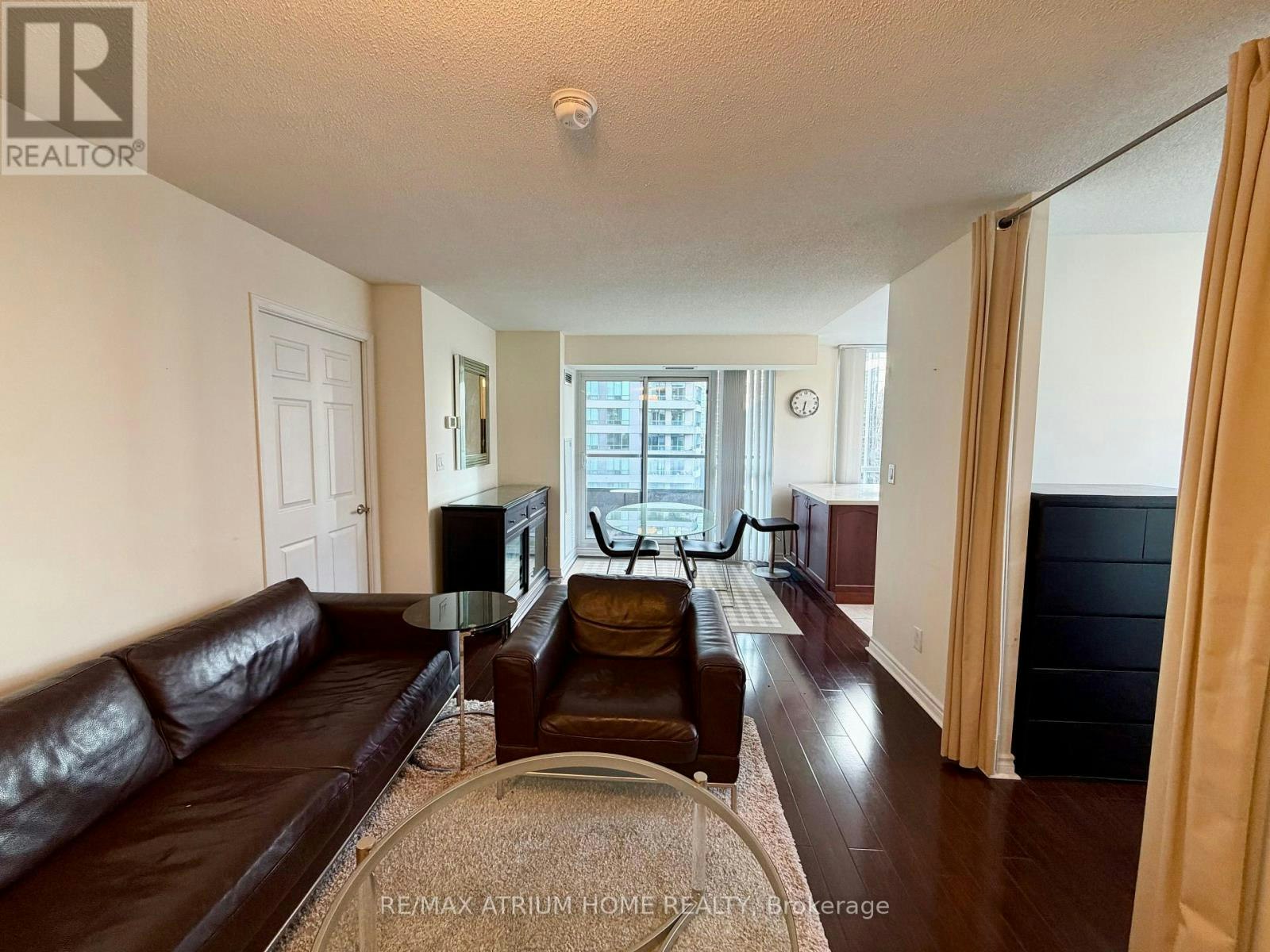 1219-35 Hollywood Avenue, Toronto, ON, M2N 0A9 - 3