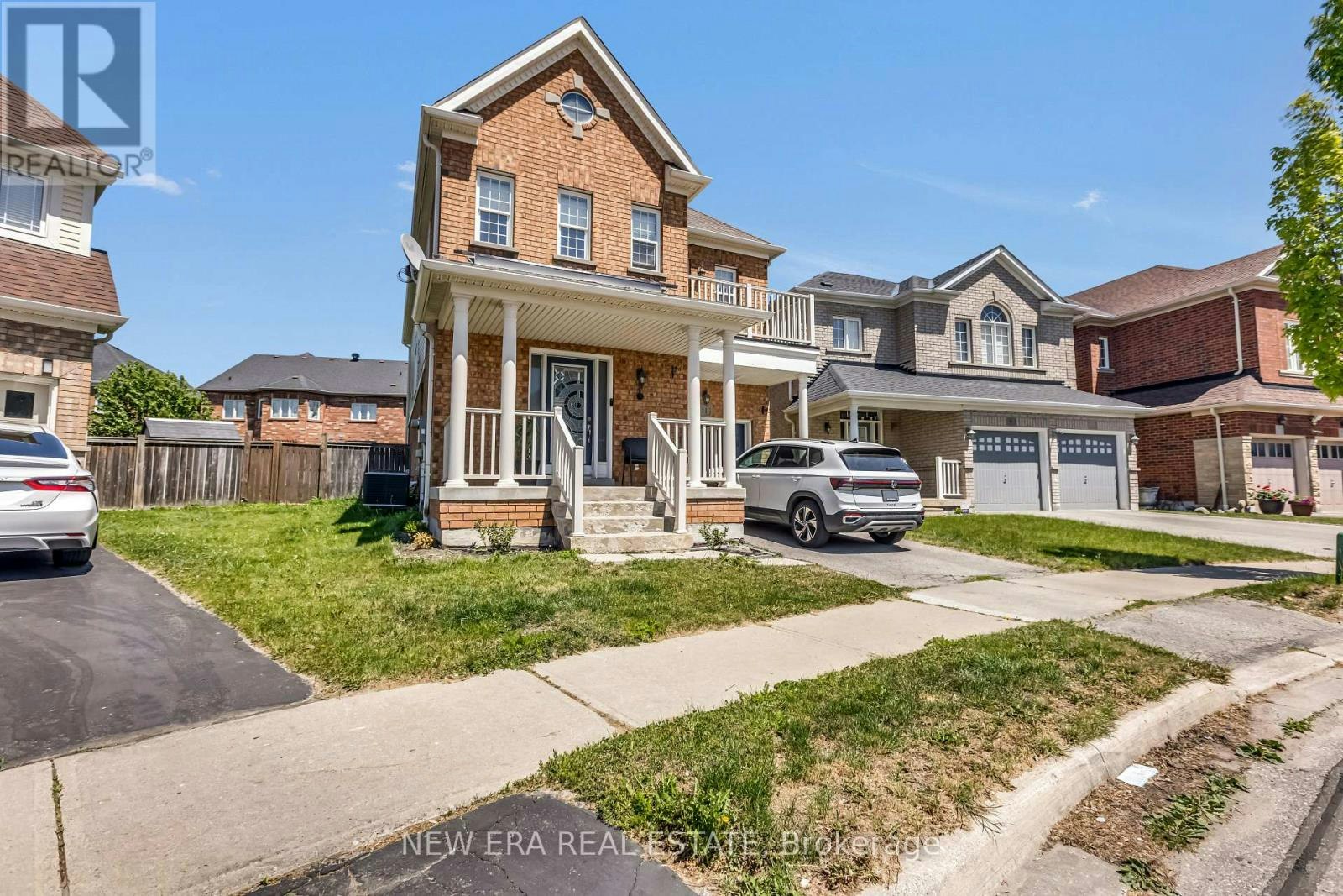 11 Warnford Circle, Ajax, ON, L1T 0J6