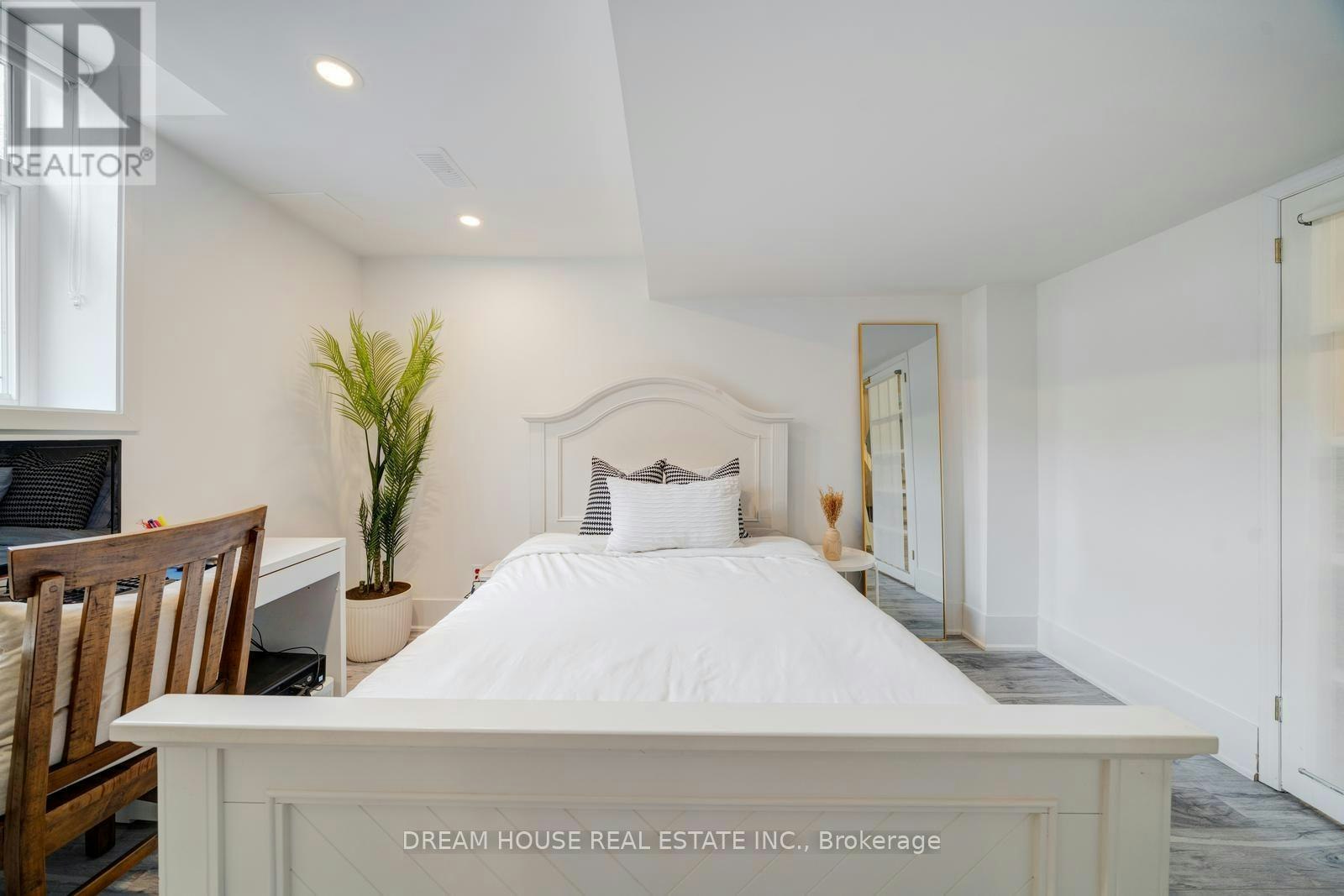 73 Hewitt Crescent, Ajax, ON, L1S 7B4 - 38