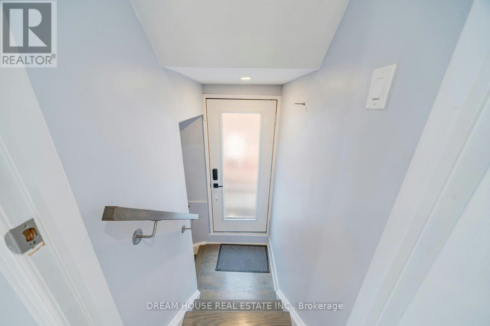 73 Hewitt Crescent, Ajax, ON, L1S 7B4 - 32