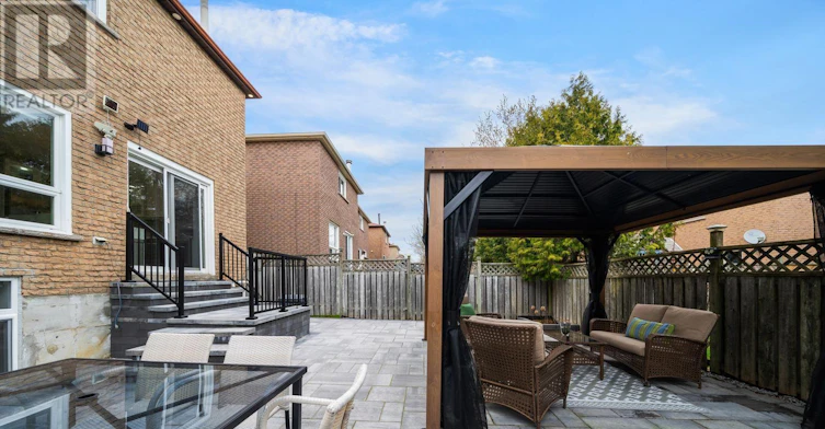 73 Hewitt Crescent, Ajax, ON, L1S 7B4 - 45