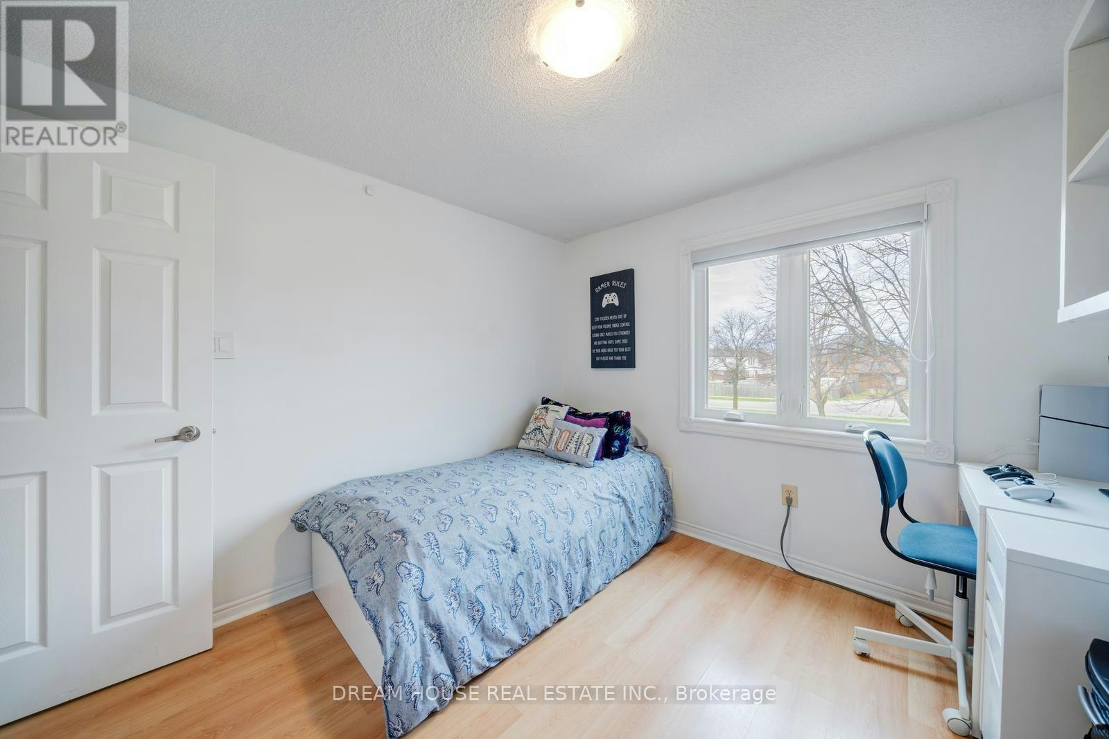 73 Hewitt Crescent, Ajax, ON, L1S 7B4 - 26