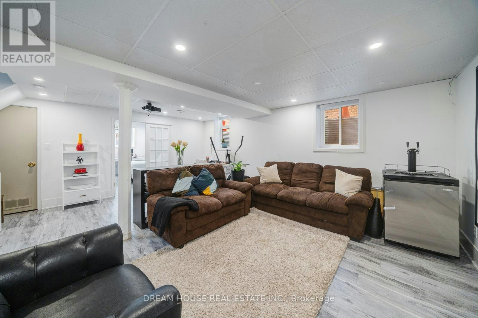 73 Hewitt Crescent, Ajax, ON, L1S 7B4 - 35