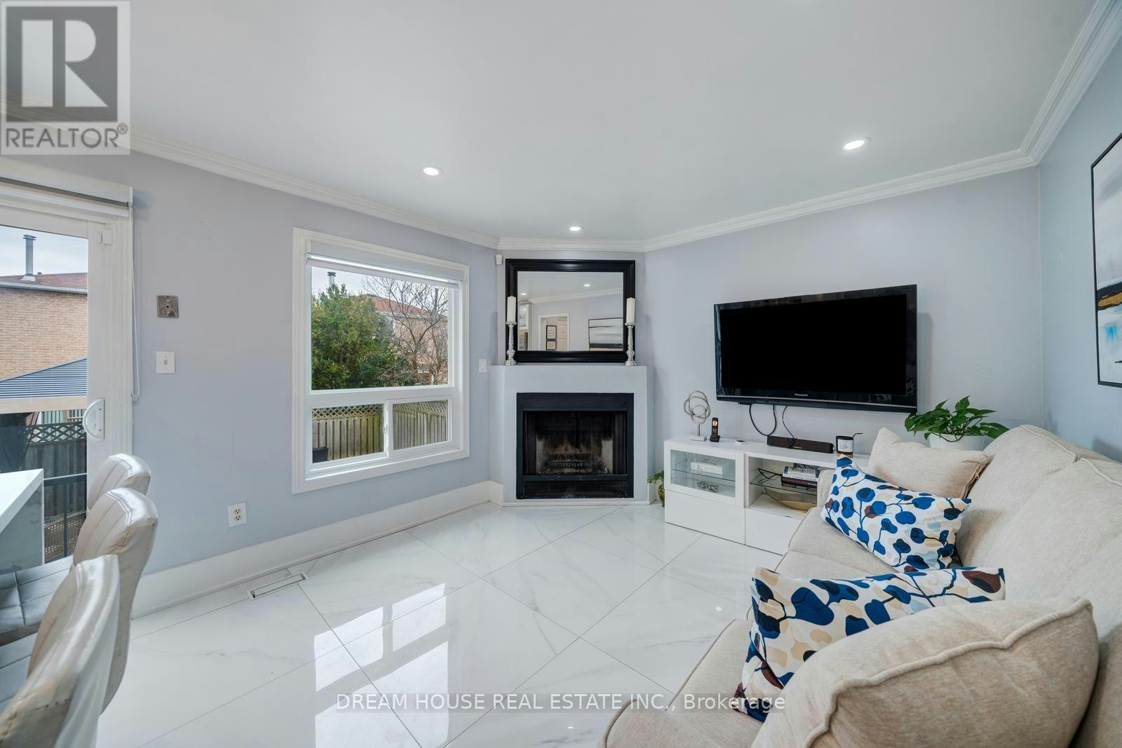 73 Hewitt Crescent, Ajax, ON, L1S 7B4 - 19