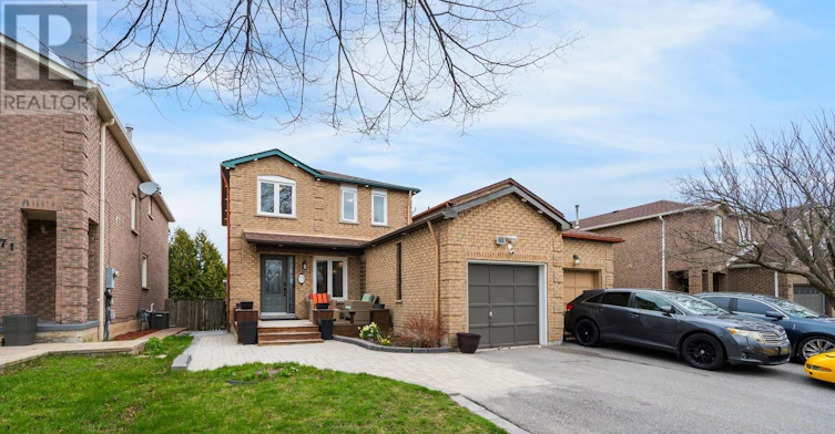 73 Hewitt Crescent, Ajax, ON, L1S 7B4