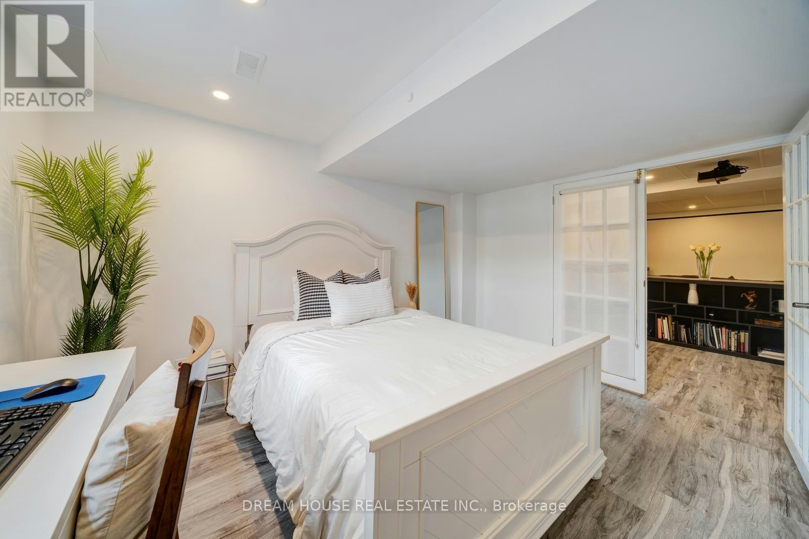 73 Hewitt Crescent, Ajax, ON, L1S 7B4 - 39