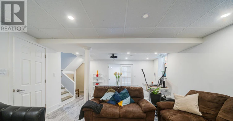 73 Hewitt Crescent, Ajax, ON, L1S 7B4 - 36